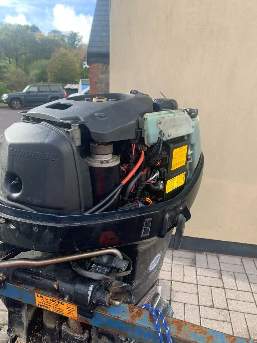 Evinrude etec 40 - Image 4