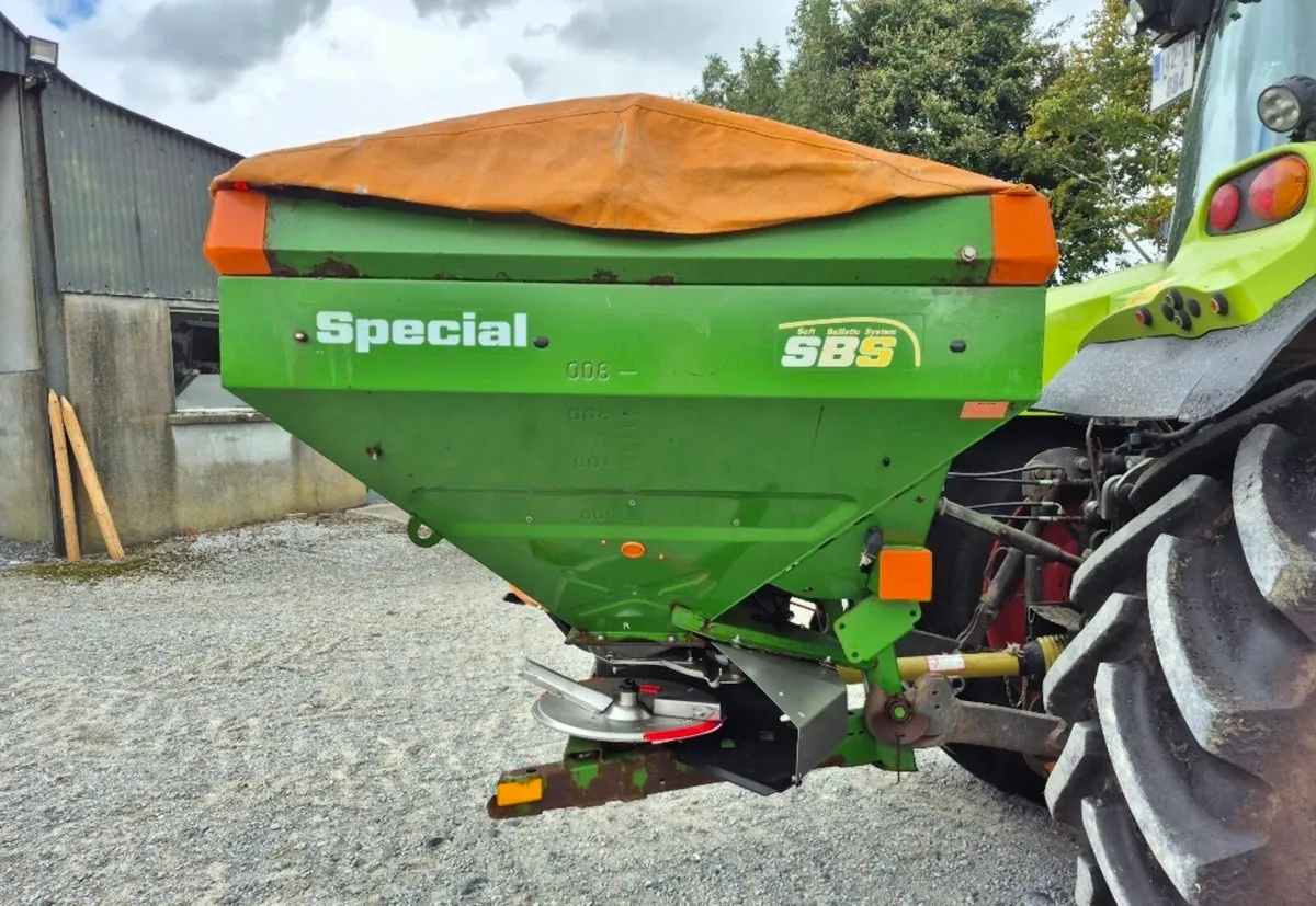 Amazon fertiliser spreader - Image 2