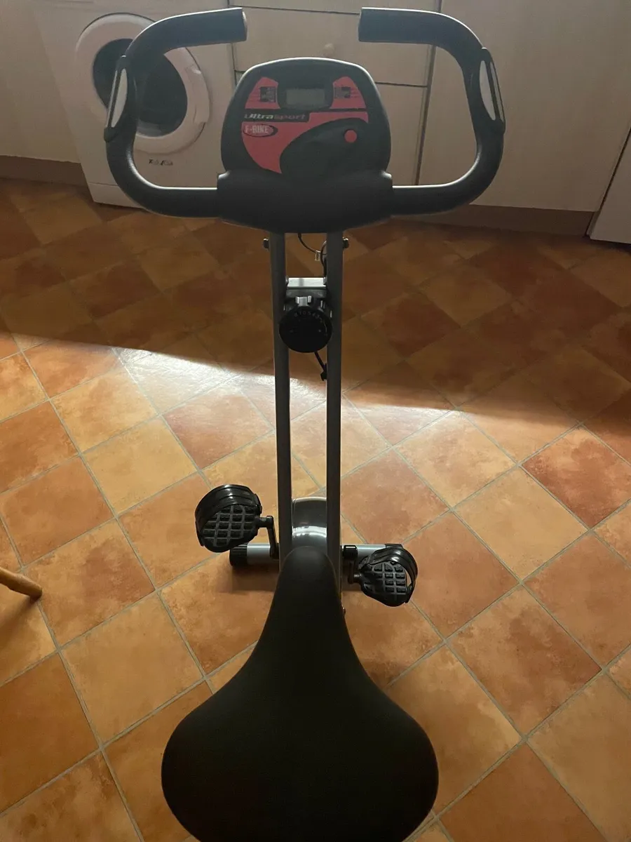 Training bike - Image 3