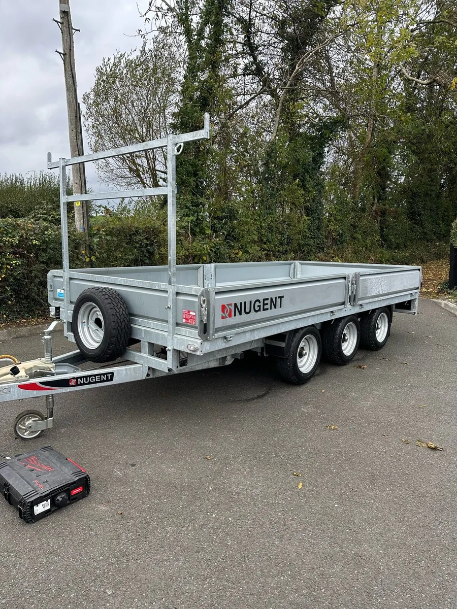 Nugent 14ft x 6,6 builder trailer - Image 1