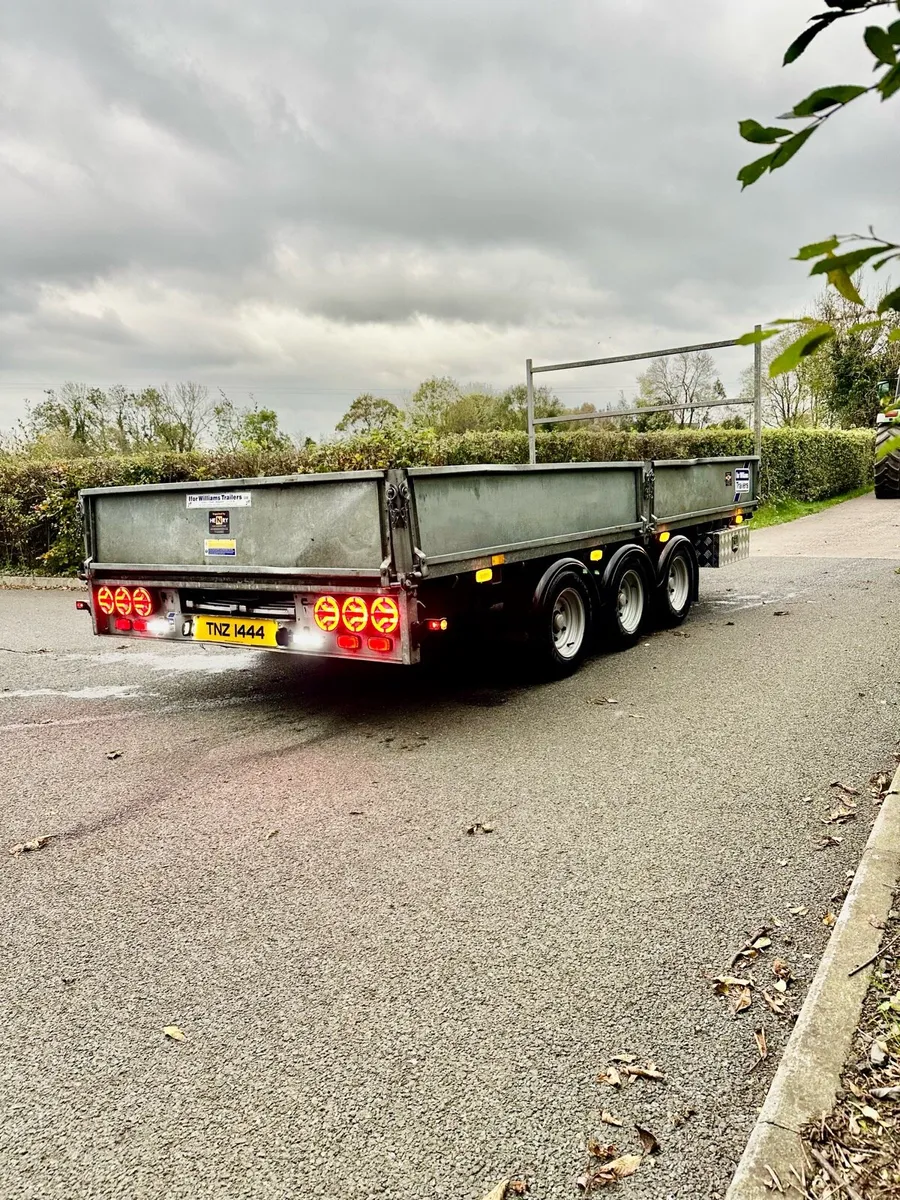 Ifor Williams 14ft x 6,6 builder trailer - Image 2