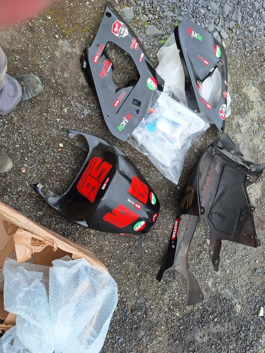 Aprilia rsv mille - Image 3