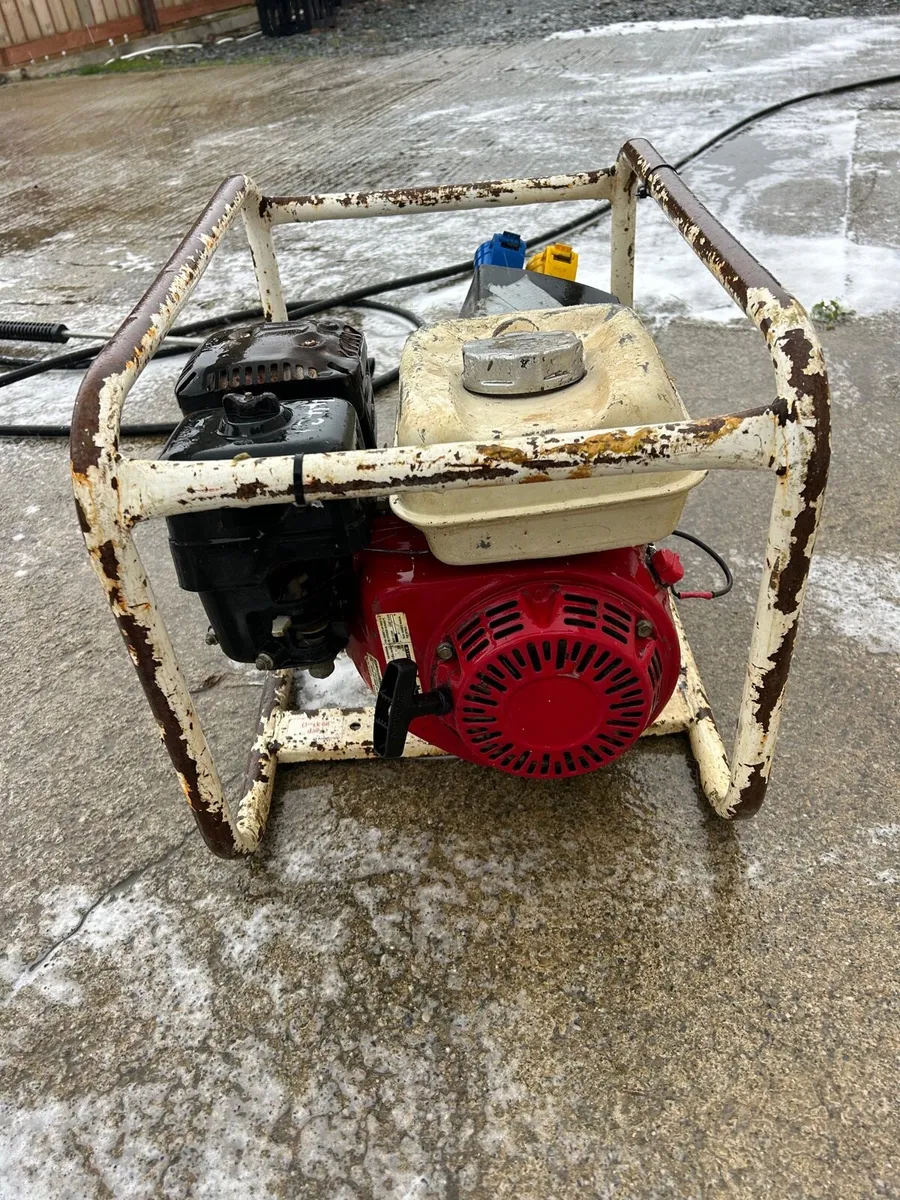 Honda generator - Image 2