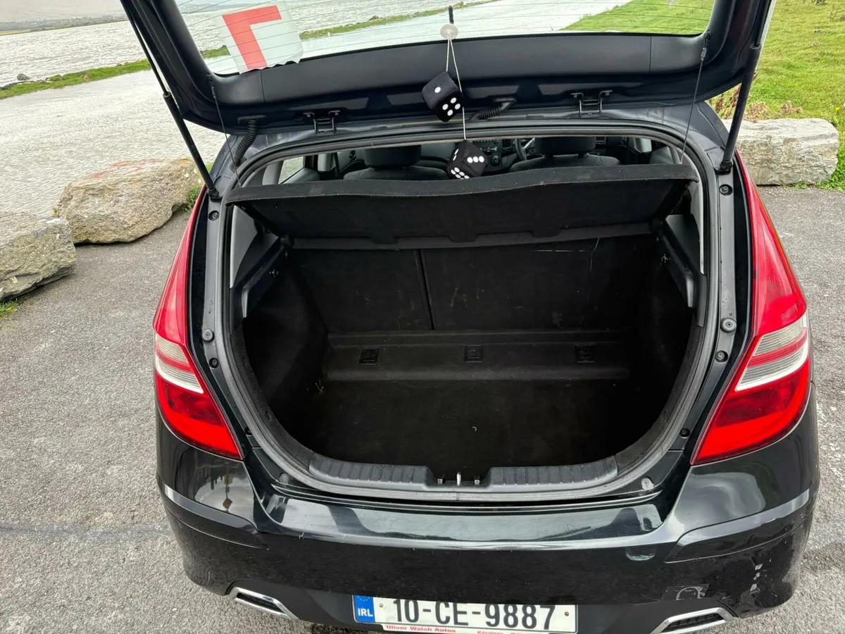 Selling a 2010 Hyundai 1.6 diesel, 
NCT 05/26 - Image 2