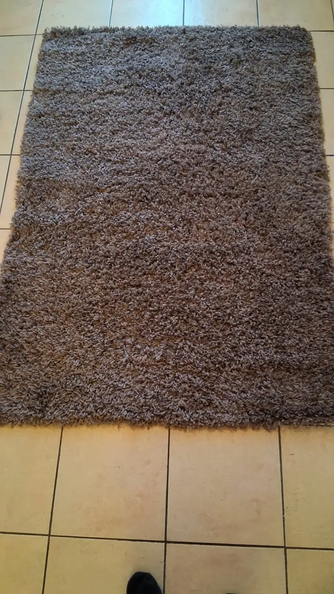 Shaggy Rug by Kukoon Rugs - Image 1