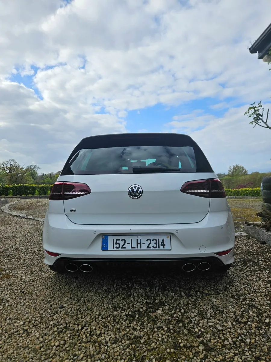 Volkswagen Golf 2015 - Image 2