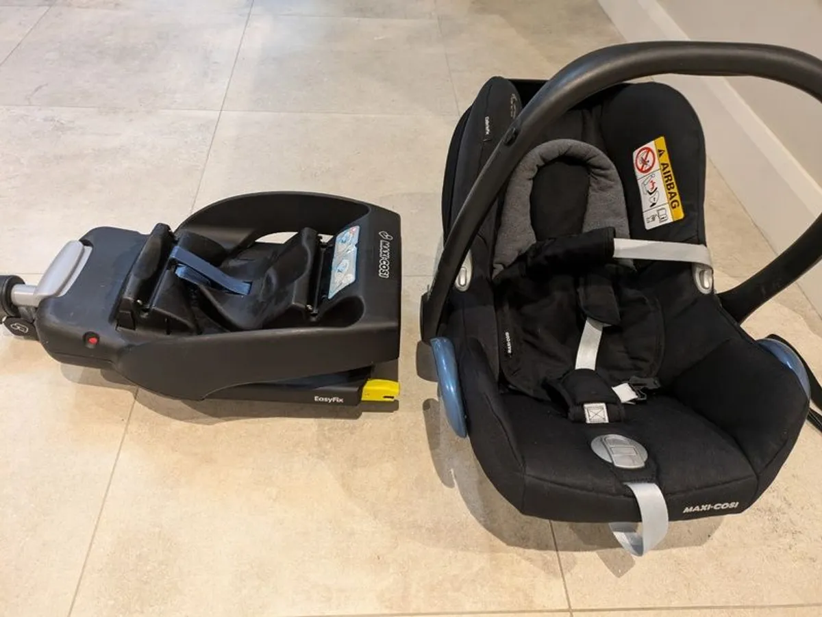 Maxi-Cosi CabrioFix Car Seat - Image 1