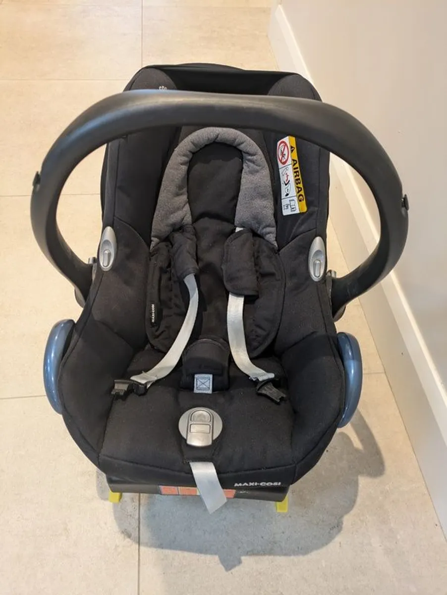 Maxi-Cosi CabrioFix Car Seat - Image 3