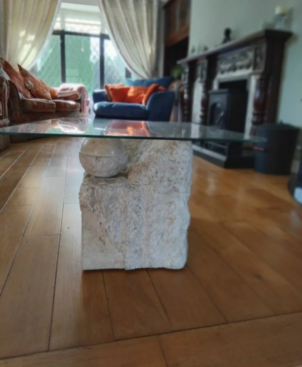 Coffee table 💥💥💥 final sale - Image 4