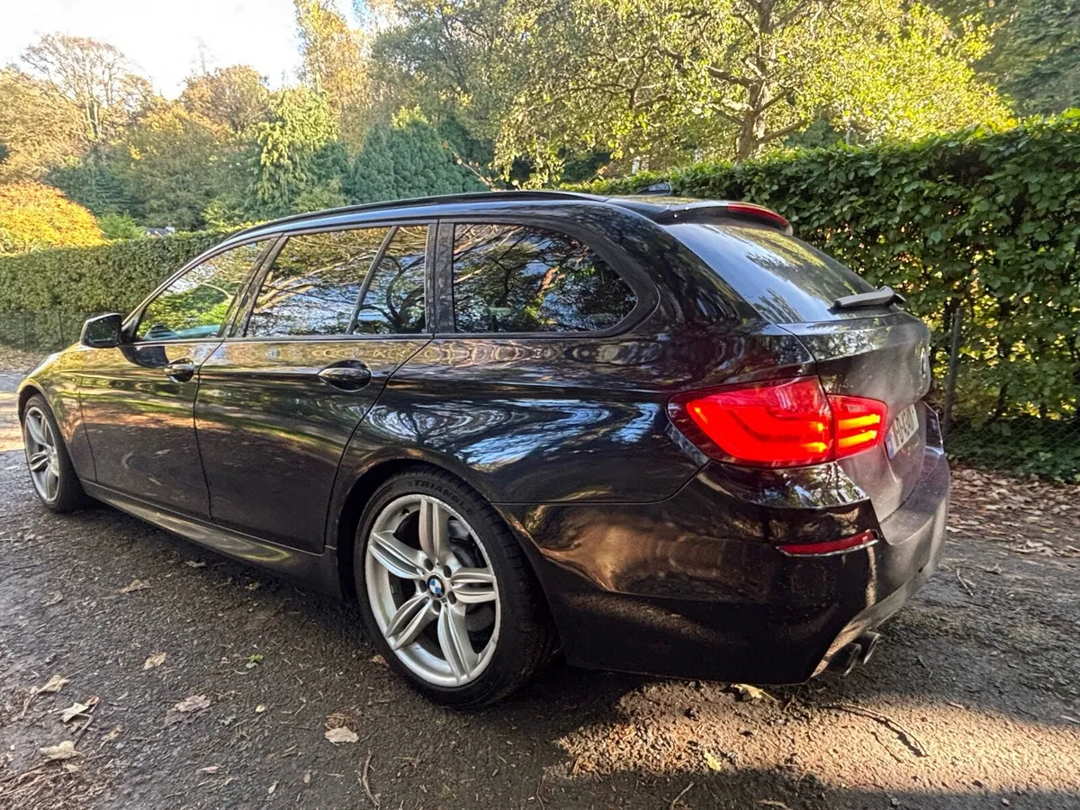 BMW 520 D  M SPORT TOURING - Image 4