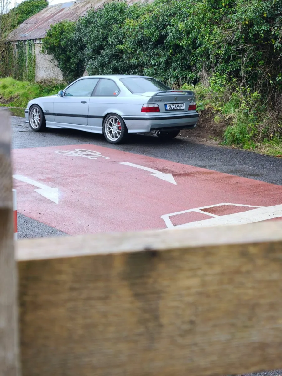 BMW M3 1996 - Image 1