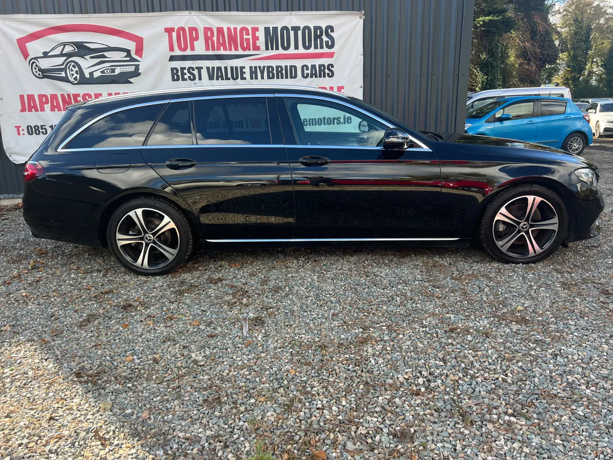 Mercedes-Benz E-Class 2019 - Image 2