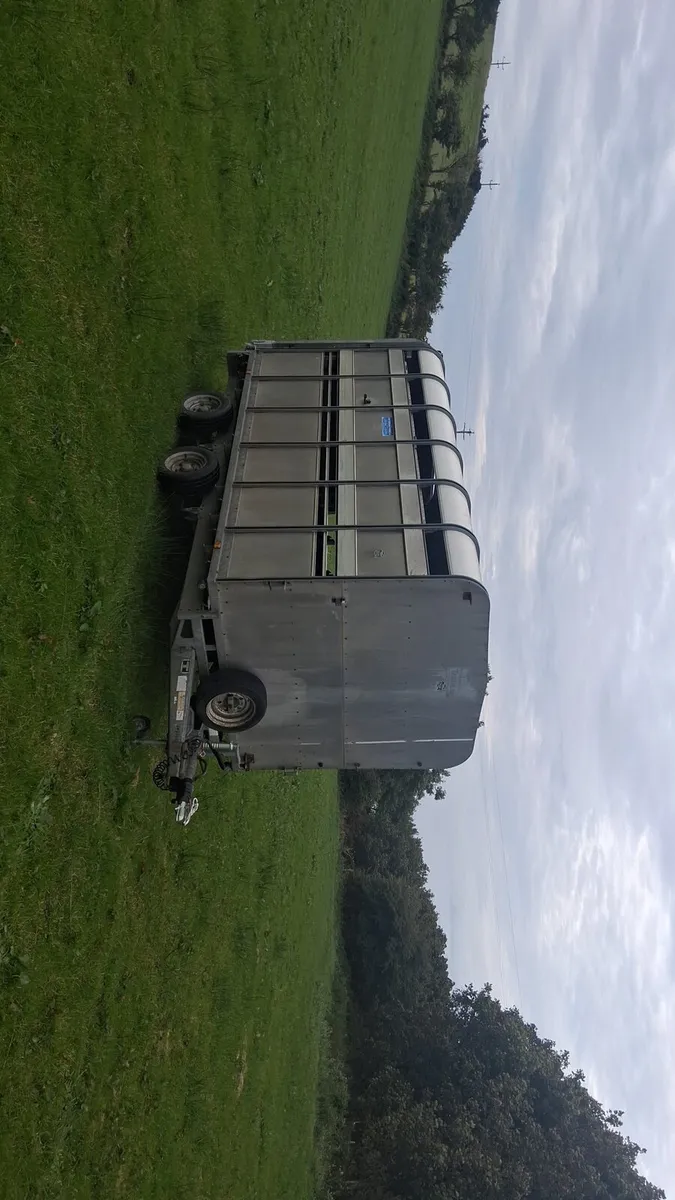 12x6 ifor williams cattle trailer with decks - Image 1
