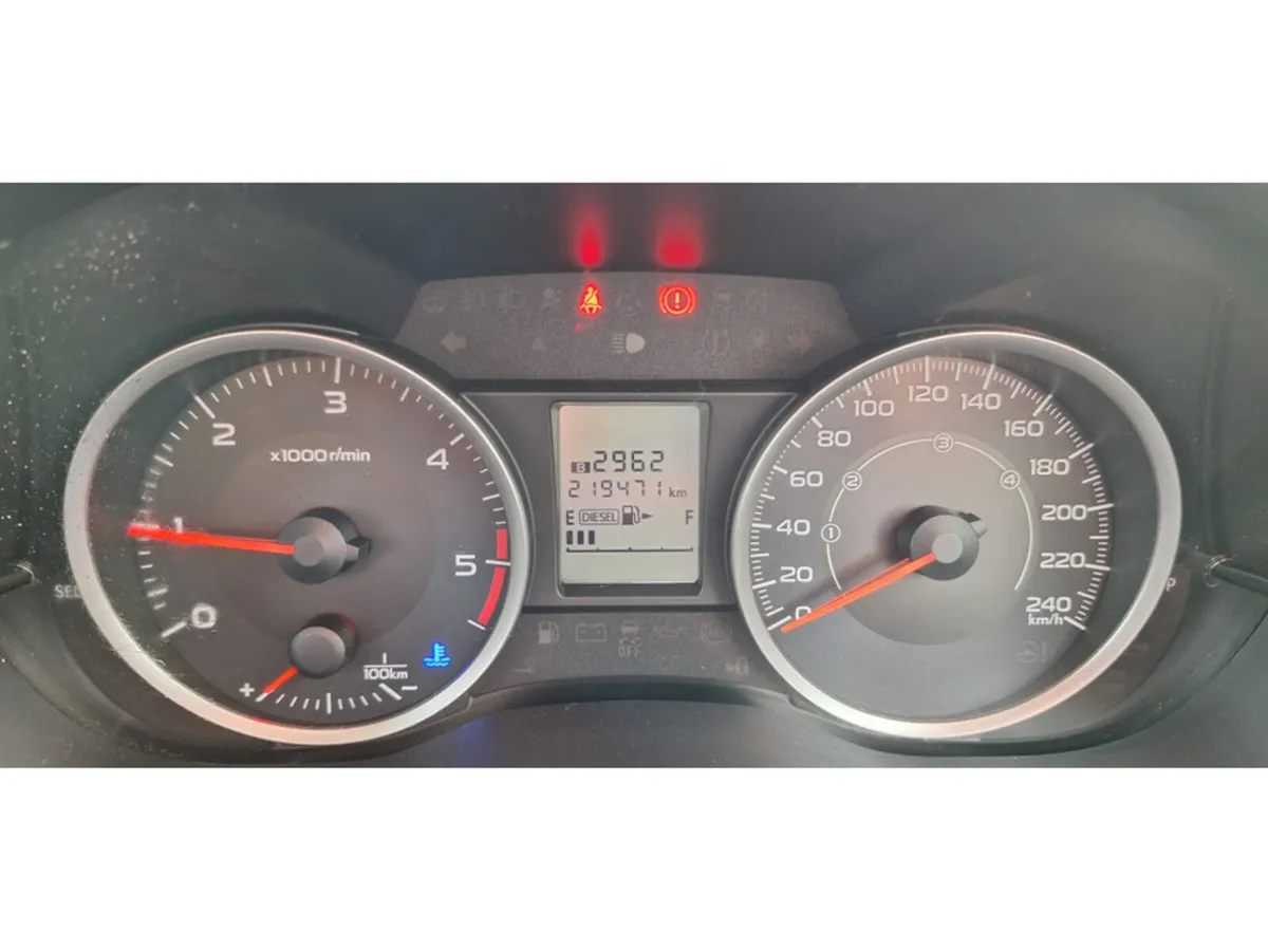 Subaru Forester 2.0 D X 4DR - Image 3