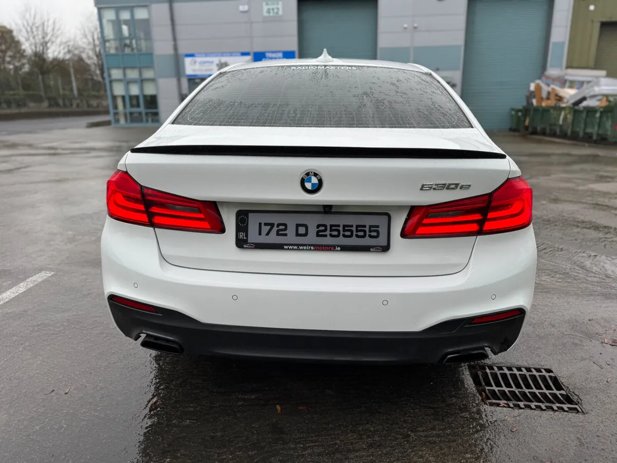 BMW 5 M-Sport 2.0 Plug-In-Hybrid 252hp Sport Plus - Image 4