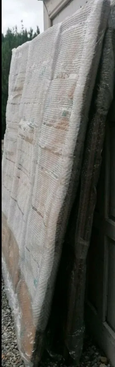 2 Wooden Garden Fences - Image 3