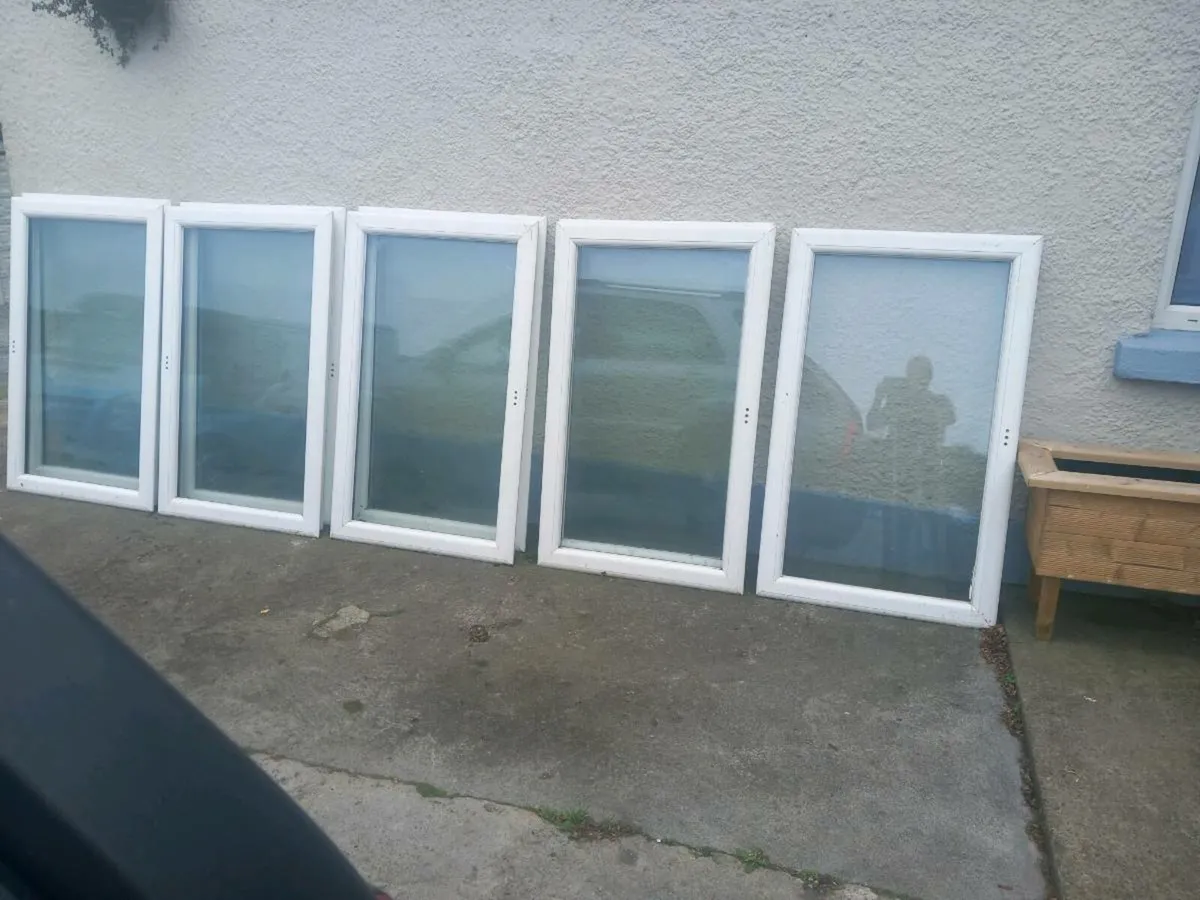 9 Glass panels for sale - Image 3