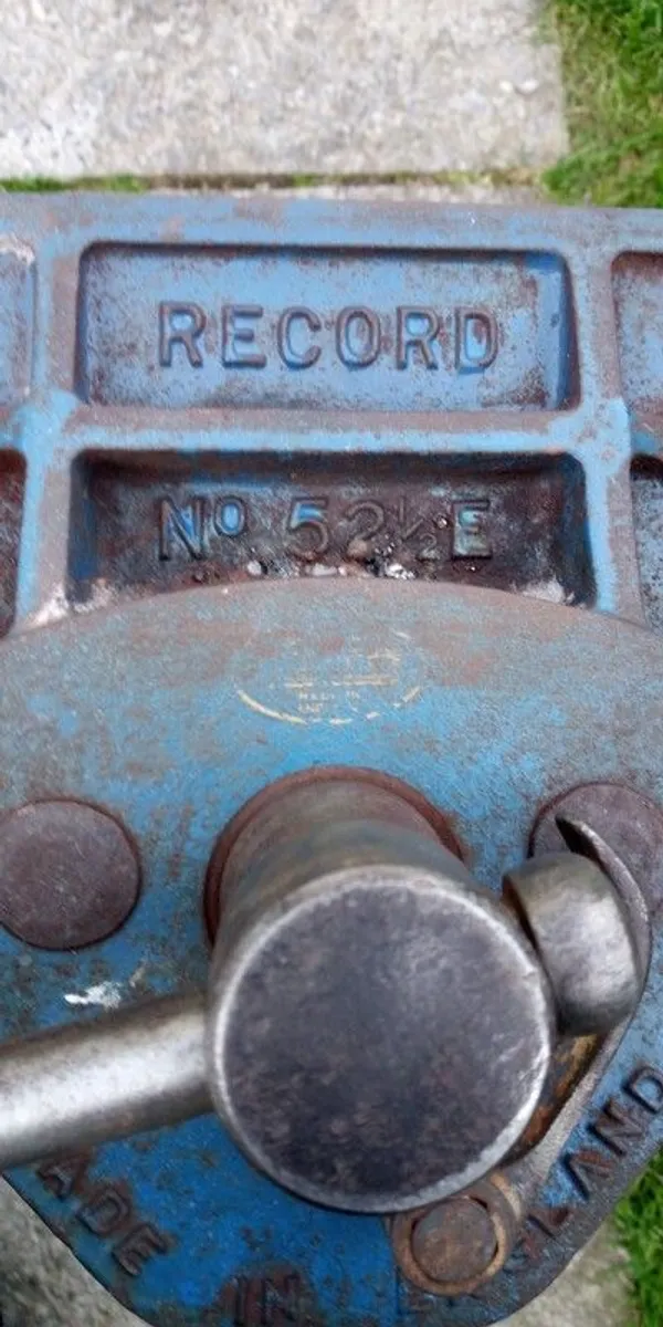 Record vice - Image 4