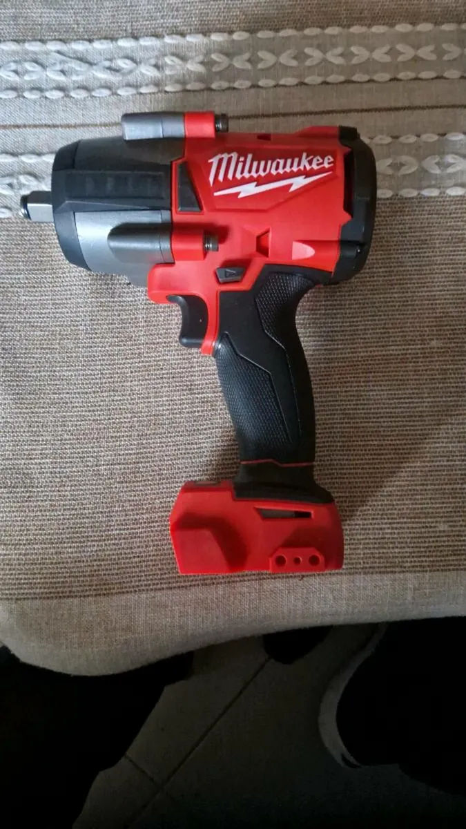 Impact wrench - Image 1