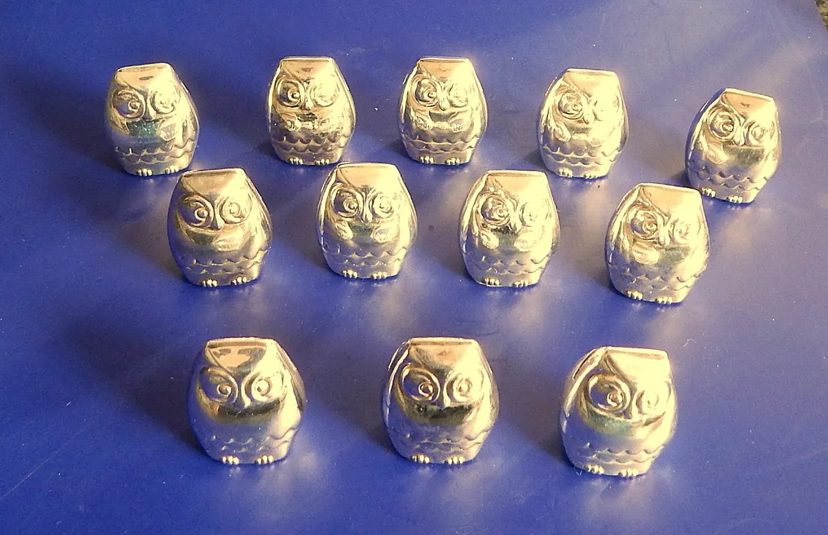 12 Small Vintage Silver Plated Owl Place Cards - Image 1