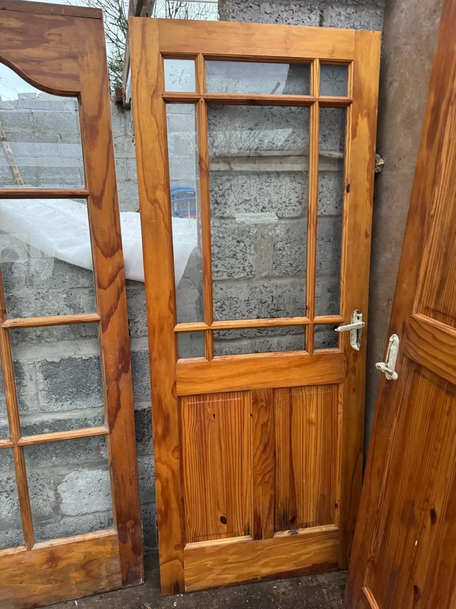 3 Timber doors - Image 3