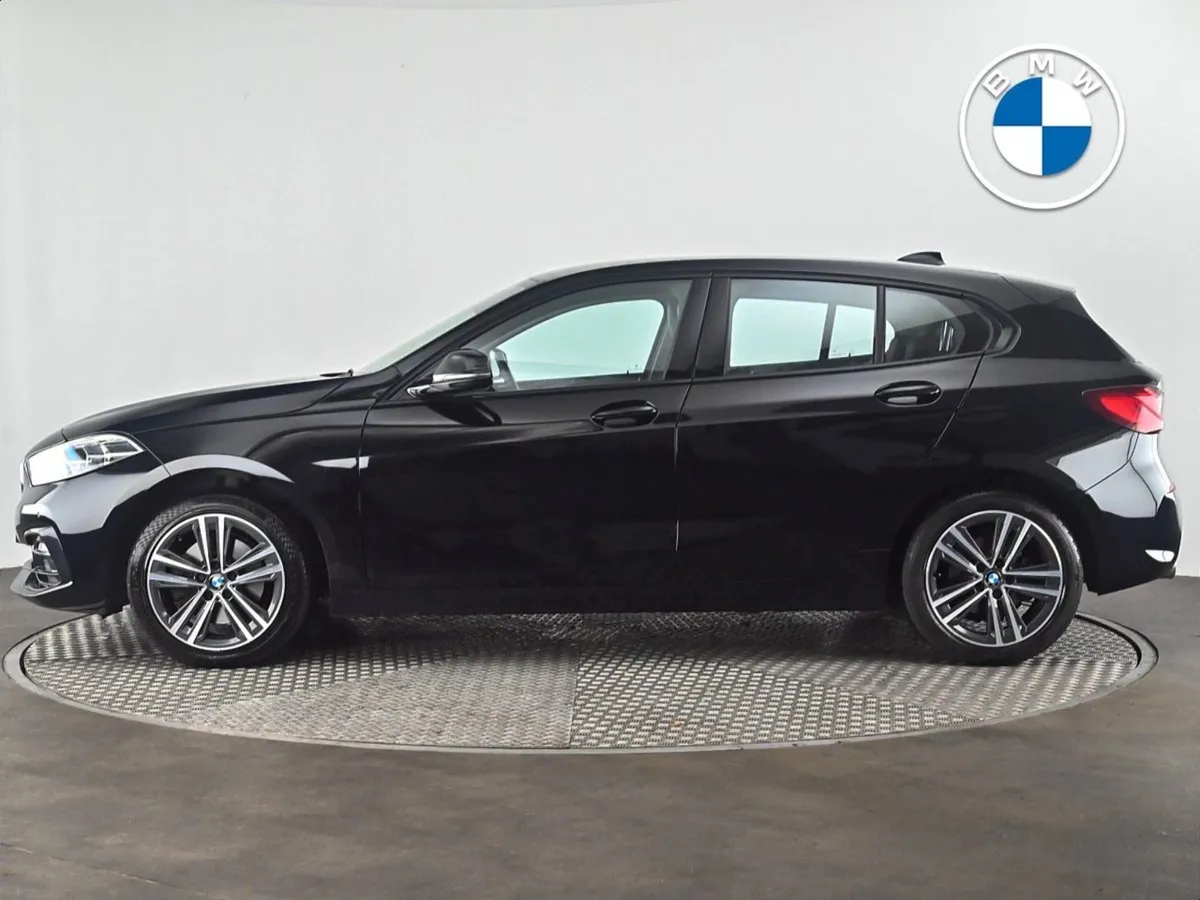 BMW 1 Series 118i Sport - Image 3