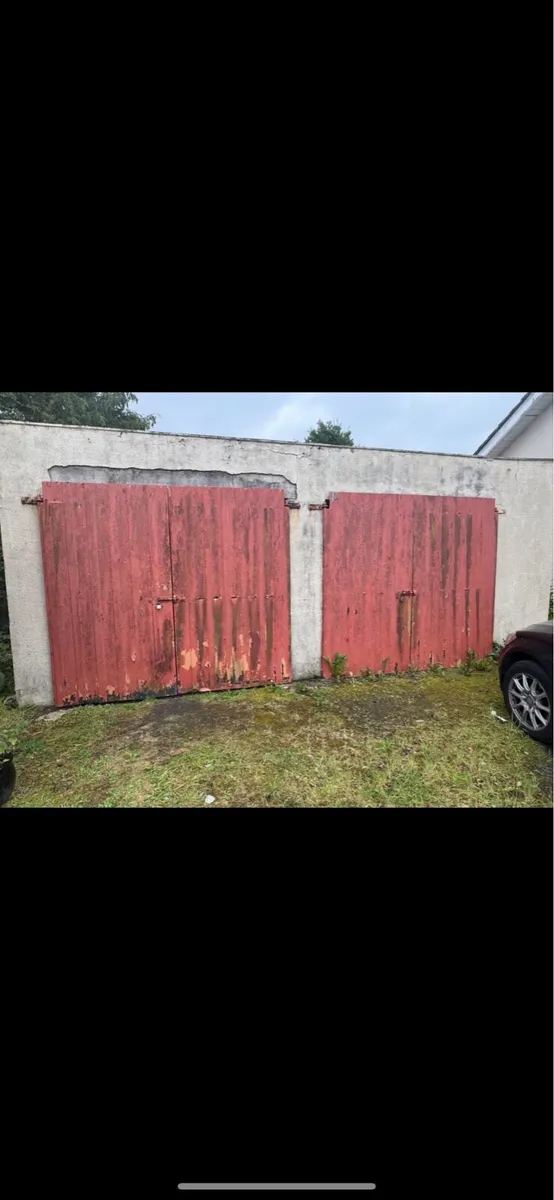Steel shed doors - Image 1