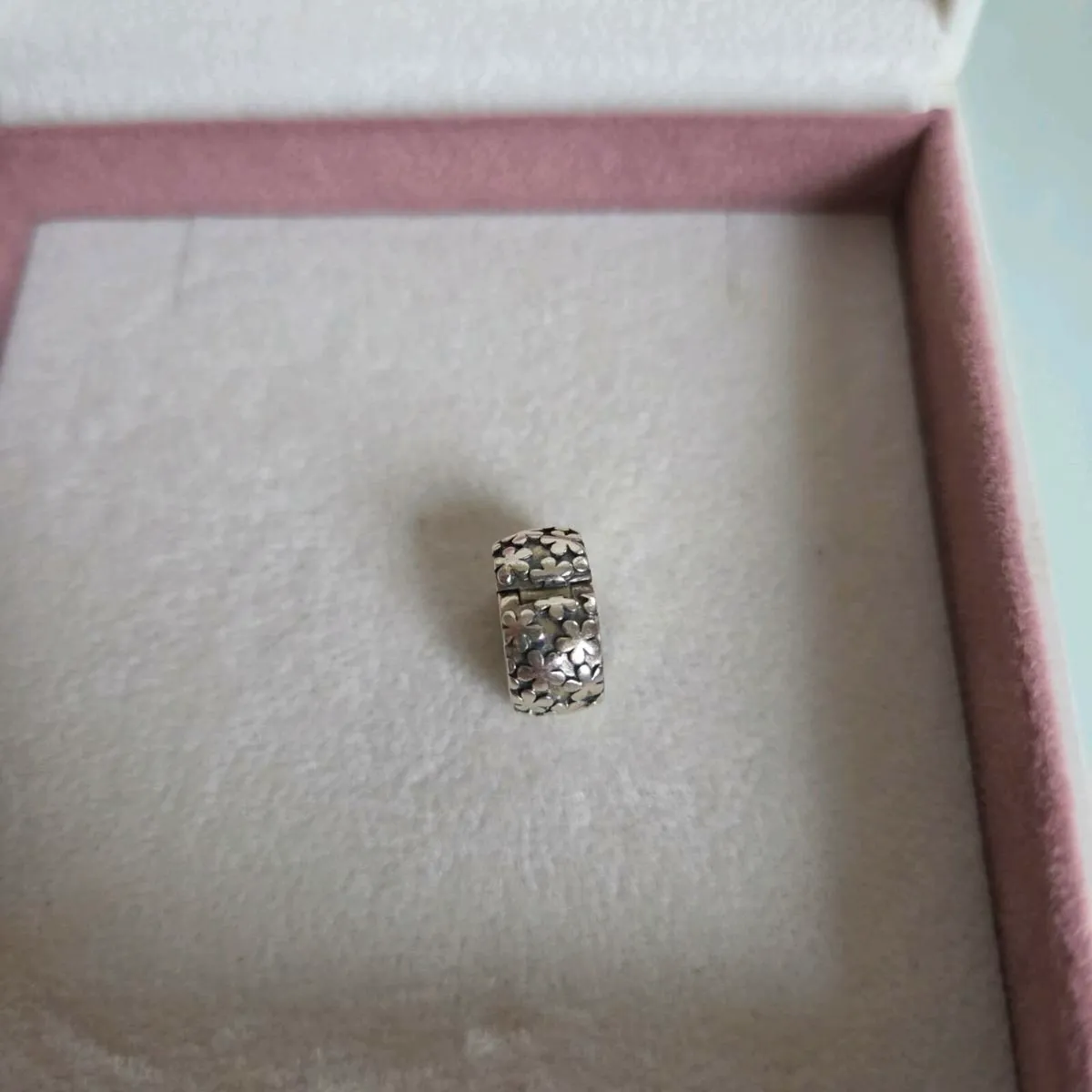 Pandora charm clip - Image 4