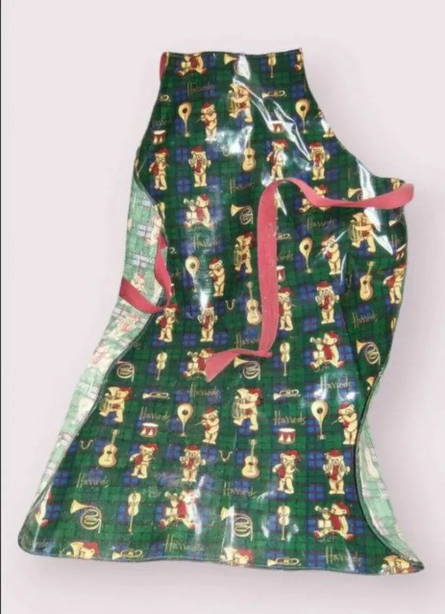 6 Assorted Harrods Kitchen Wear Items-New/Perfect - Image 3