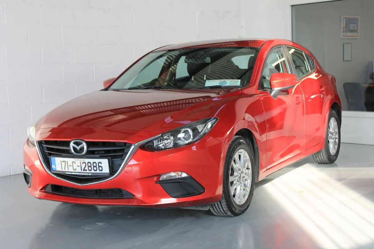 Mazda Mazda3 2017, Eexcutive Finance Arranged - Image 1