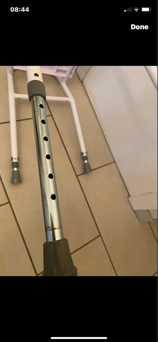 Murray’s Shower Seat - Image 3