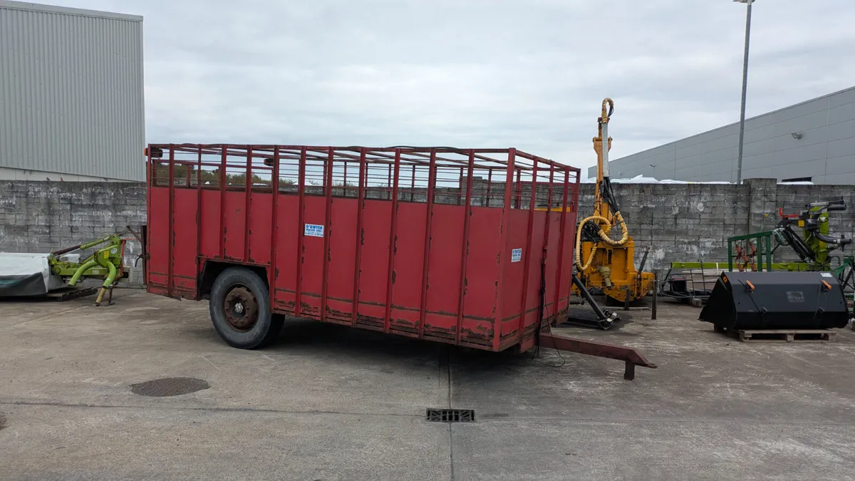 16ft Cattle Trailer - Image 1