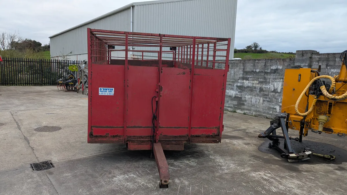 16ft Cattle Trailer - Image 2