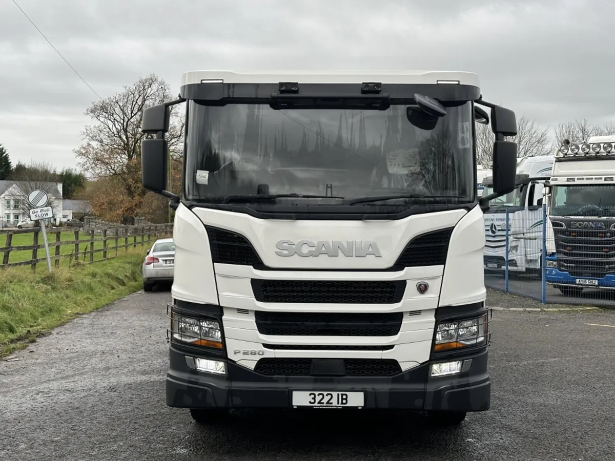 BRAND NEW UNREGISTERED SCANIA P280. - Image 2