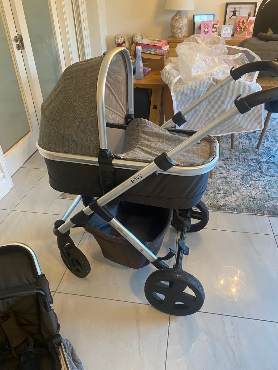 Baby travel system - Image 2