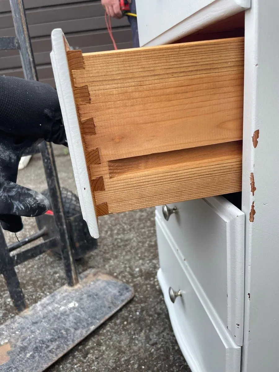 Study desk - Image 4