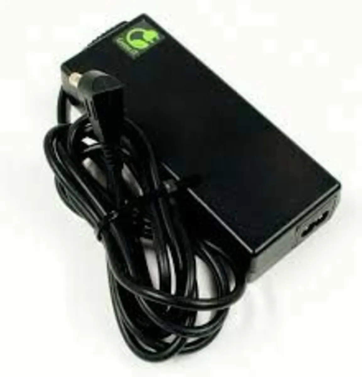 1 Fujitsu Life Book Charger + 1  Life Book Battery - Image 1