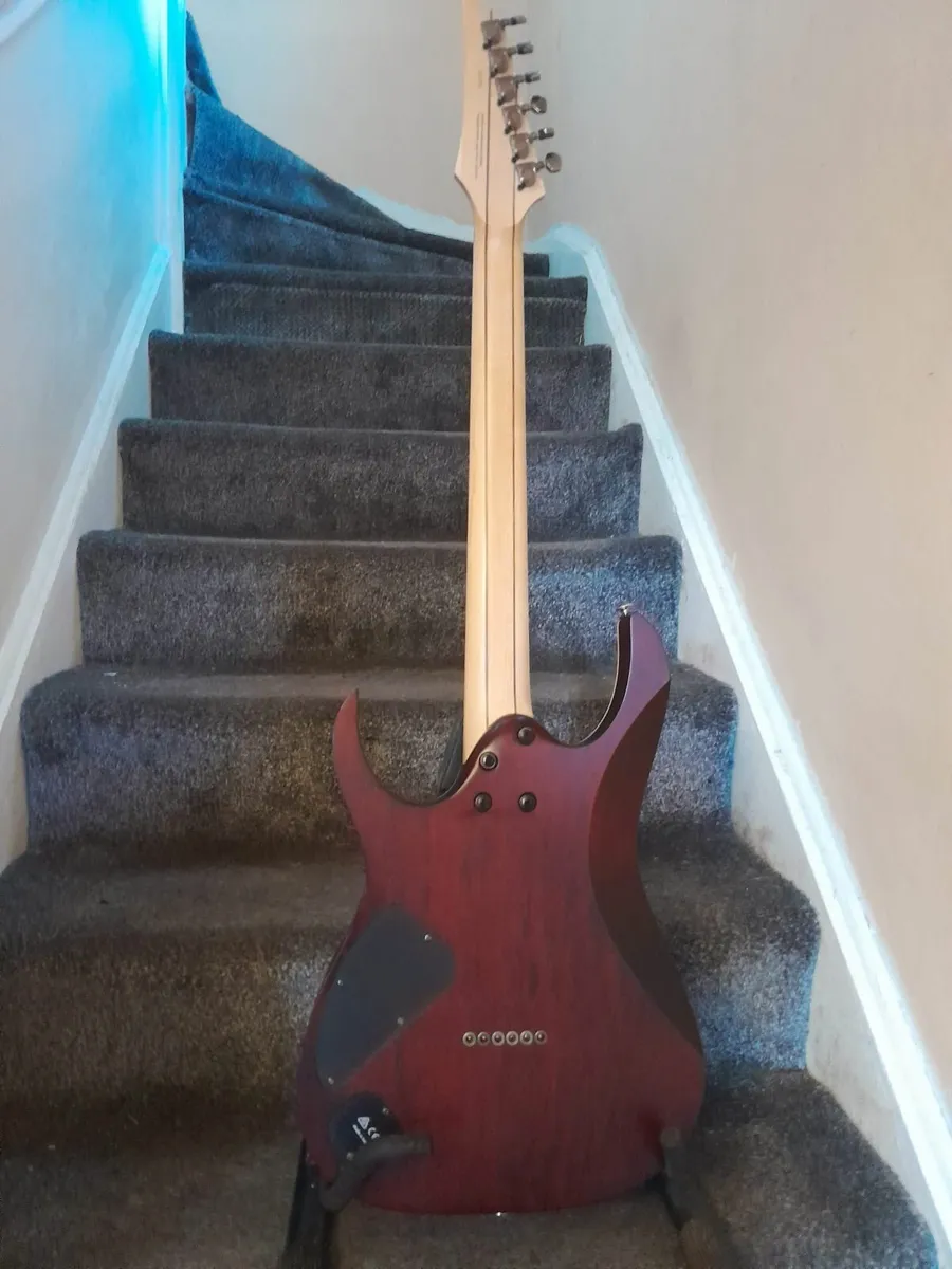 Ibanez rg721 guitar wth. Case humbuckers, - Image 2