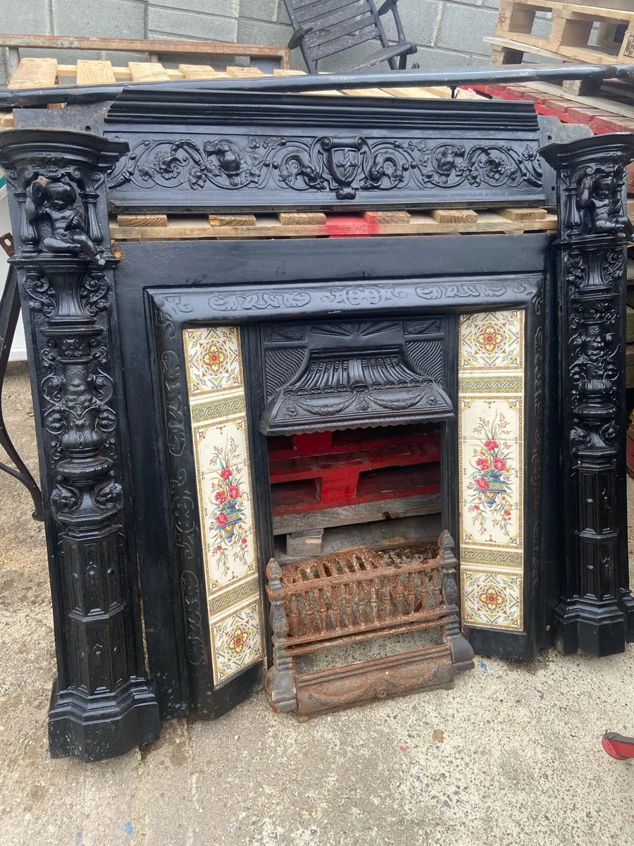 Fire place - Image 1