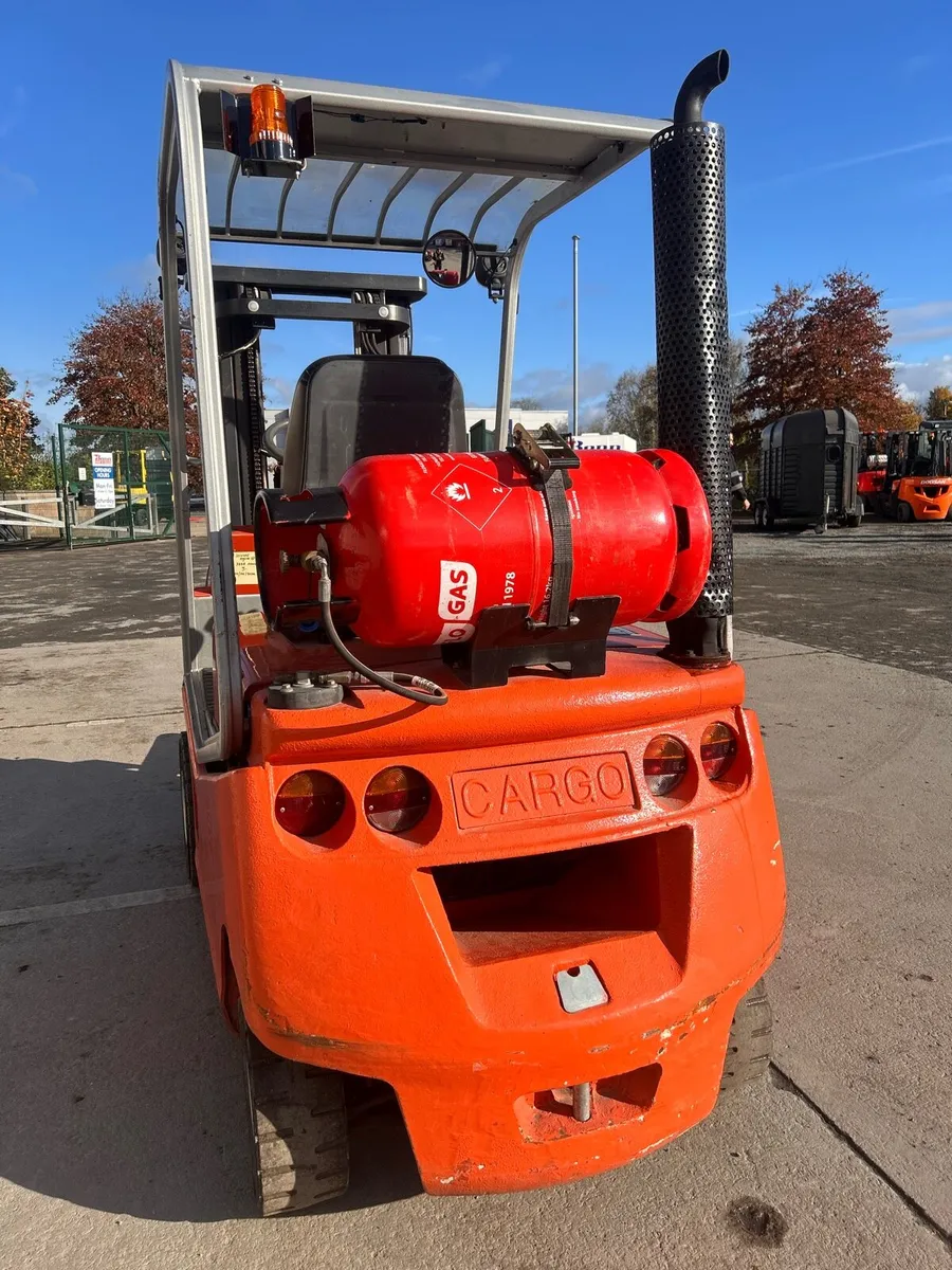 BT Cargo Gas Forklift - Image 3