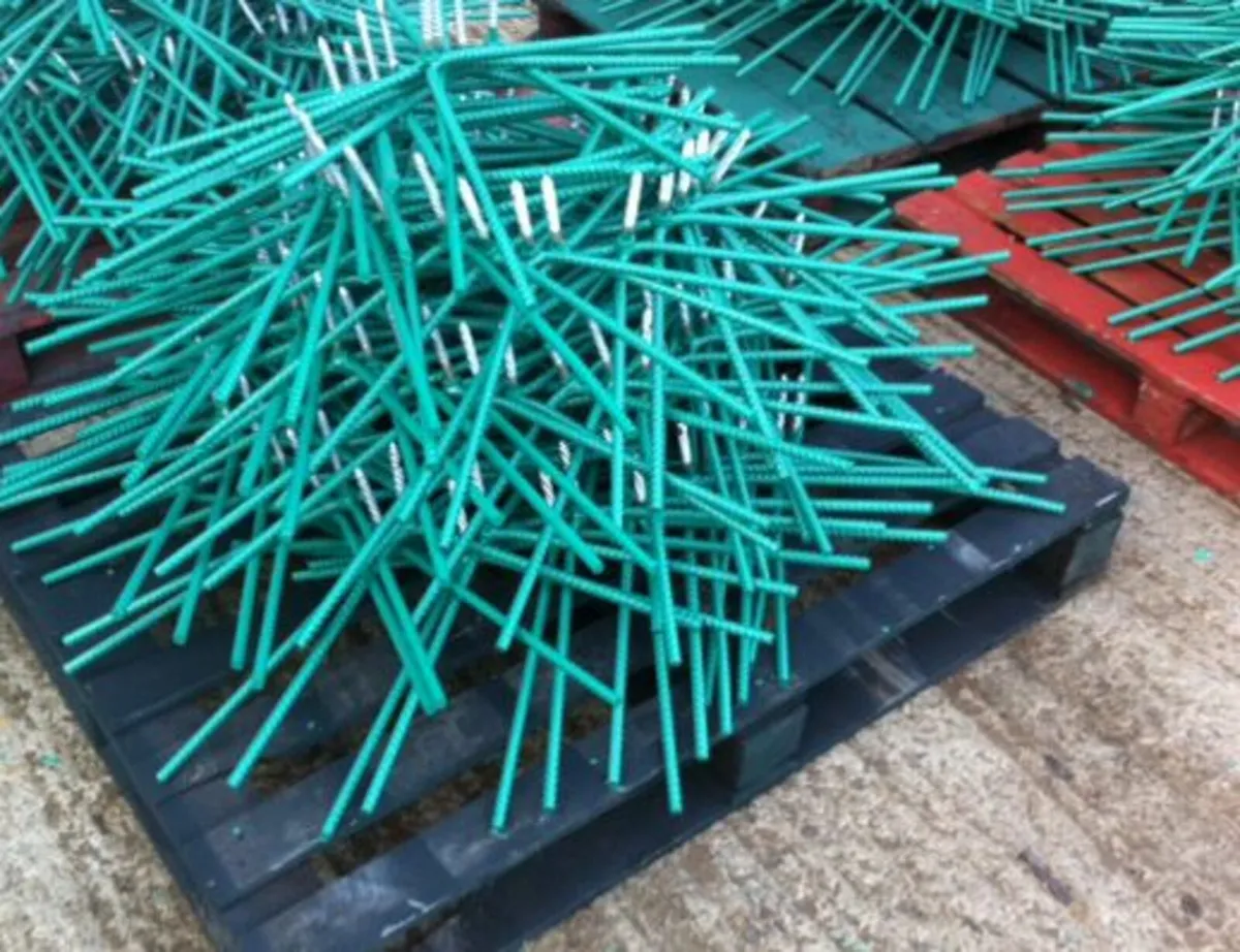 Christmas Tree Stands - Image 2