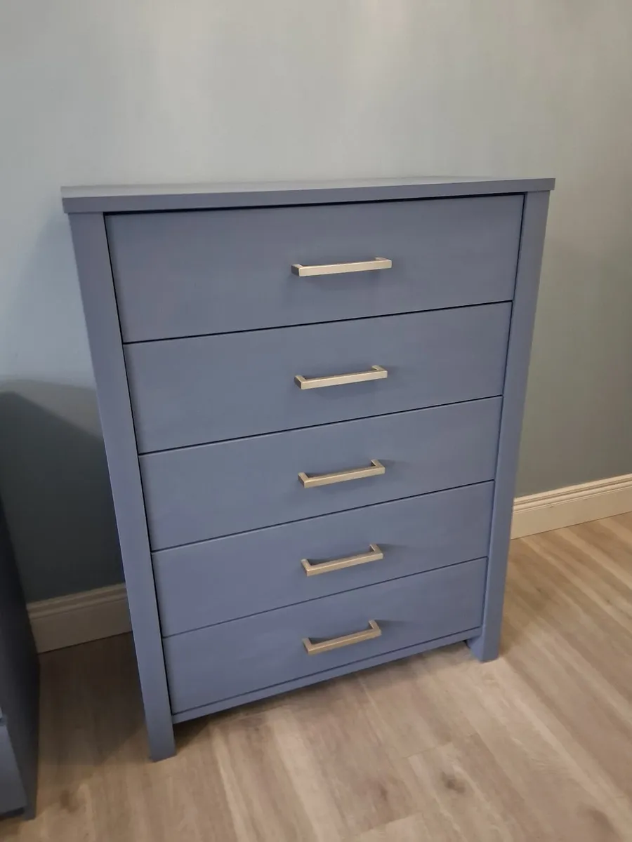 Chest of Drawers - Image 1