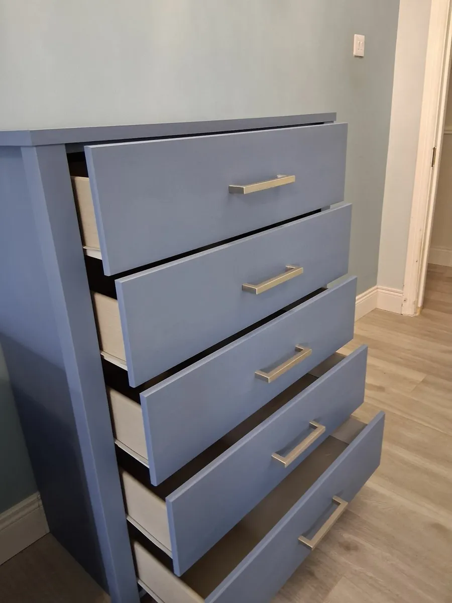 Chest of Drawers - Image 3