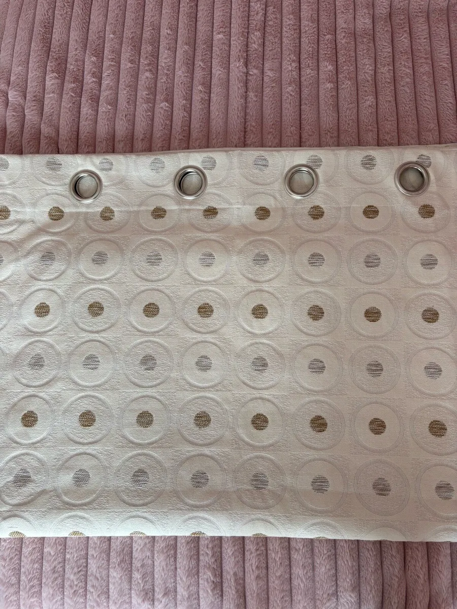 4x Blackout curtains 220x225cm (2 pairs) - Image 1