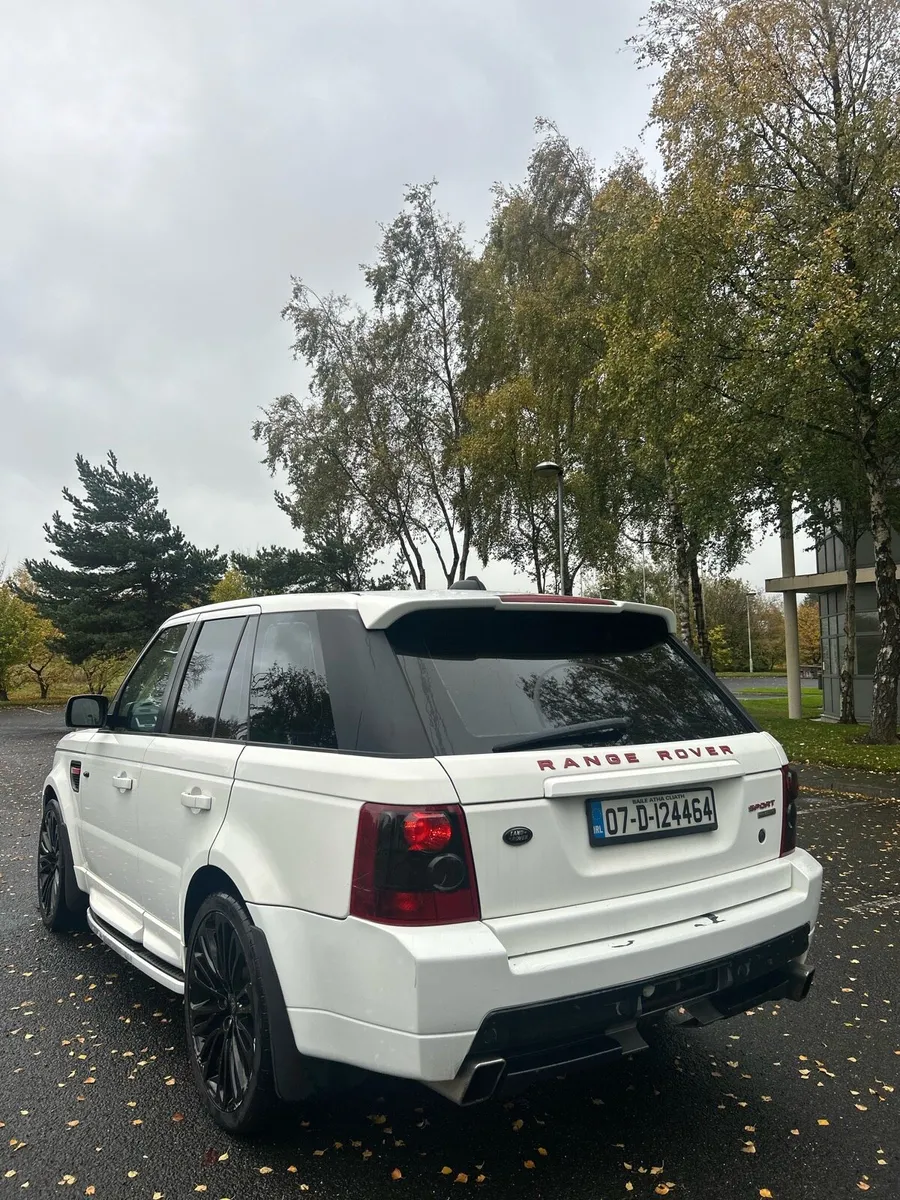 Range Rover HSE SPORT - Image 3