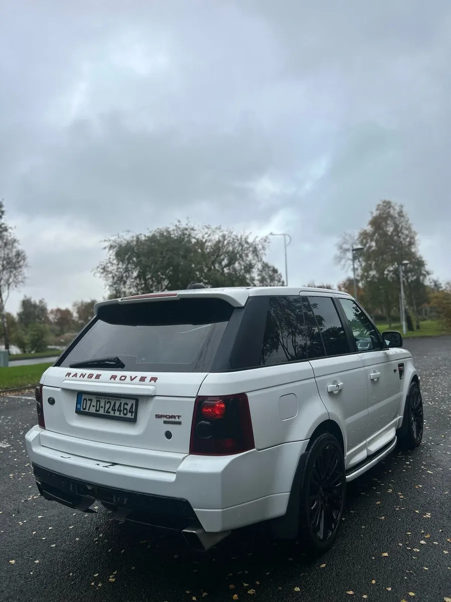 Range Rover HSE SPORT - Image 4