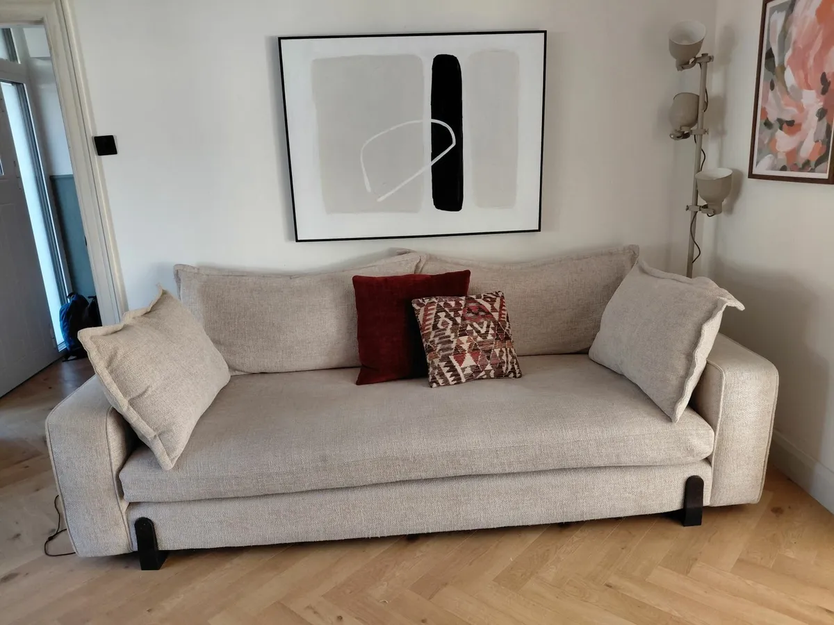 4 Seater Cream Sofa - Image 3