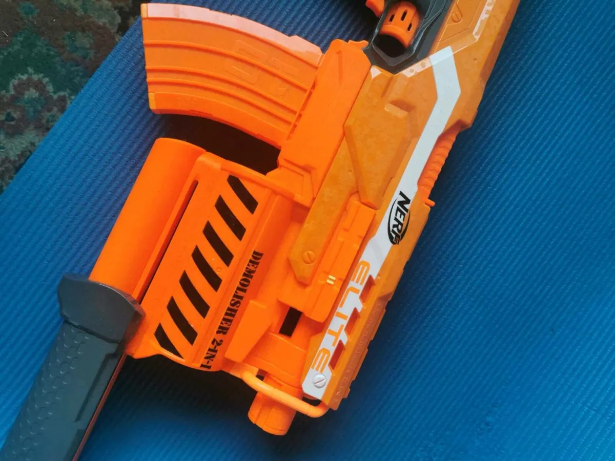Nerf Gun