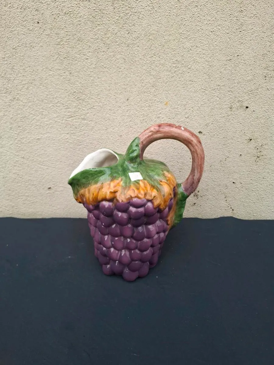 Tall vintage grappe pitcher postage possible