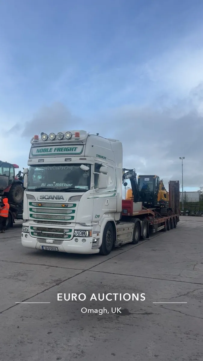 Low loader haulage 32 counties - Image 1